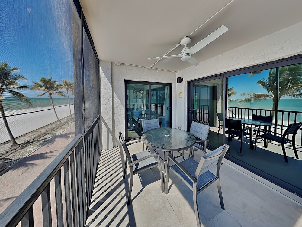 Seaside by Distinctive Beach Rentals