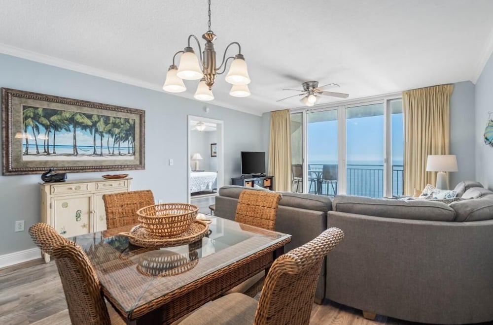 Emerald Beach 1631