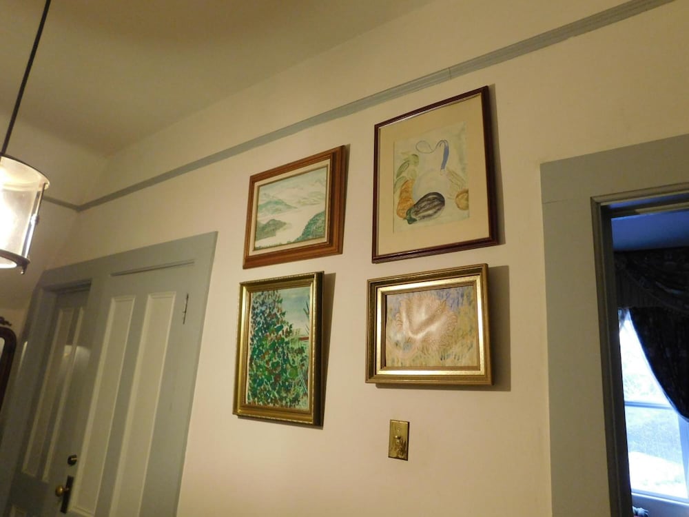 Cliff Crest Bed & Breakfast