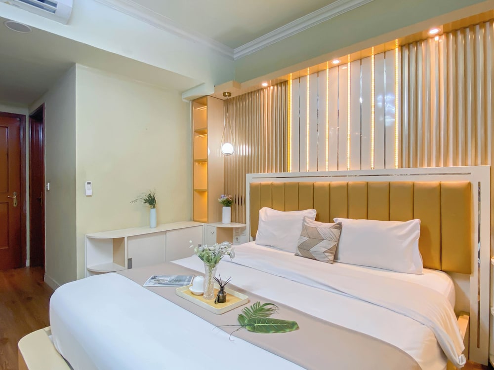 Elegant And Homey 3Br Puri Casablanca Apartment