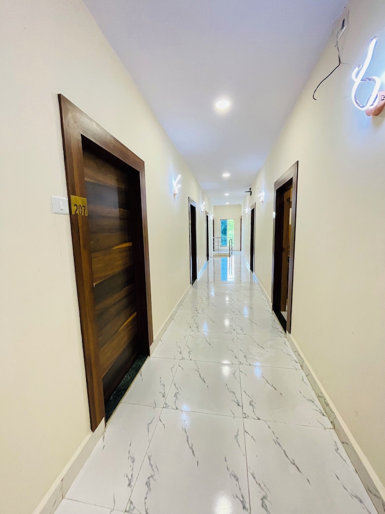 Hotel Shriram