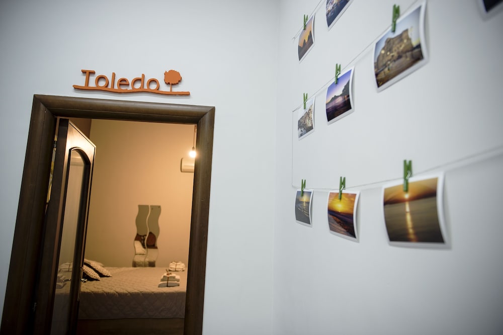 B&B Le 4 Stagioni Dante's Suites by ClaPa Group Dislocated Hospitality