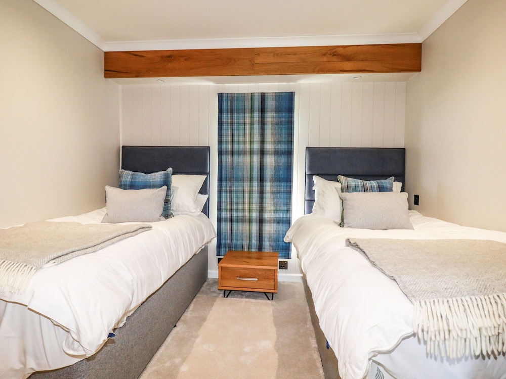 Atlantic Lodge
