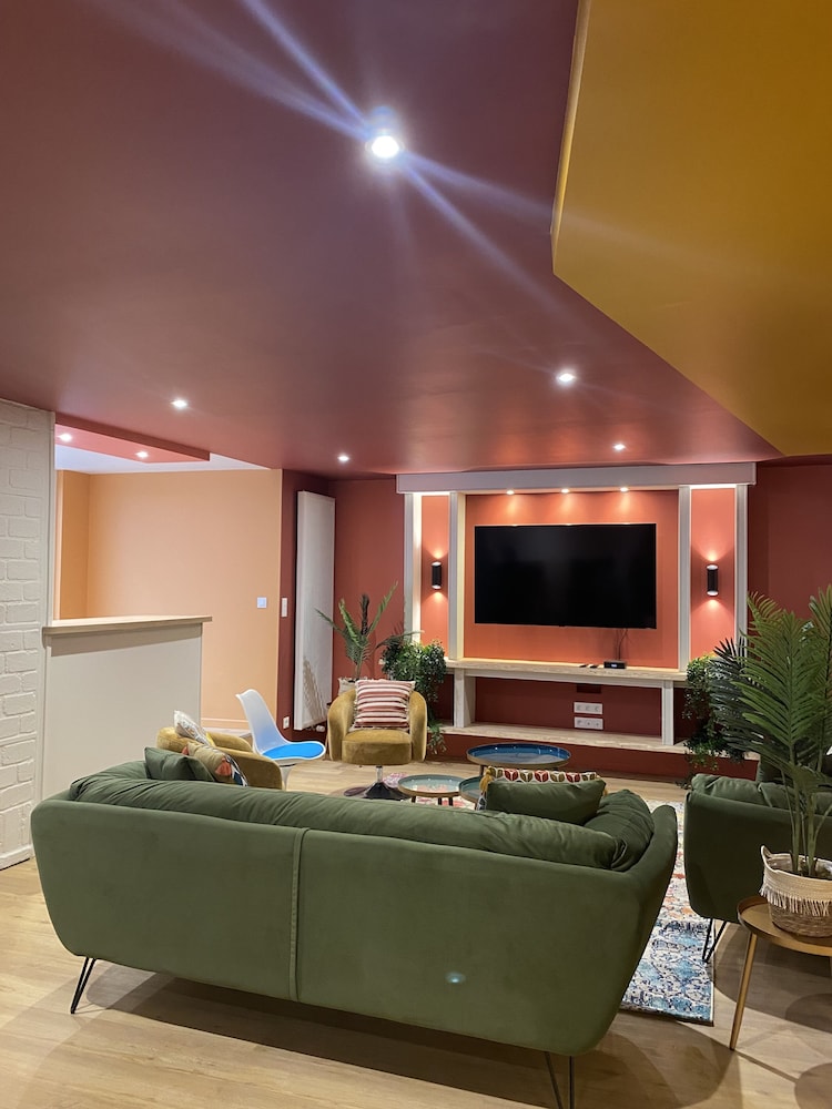 lounge