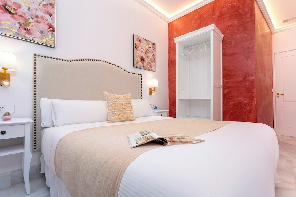 Exclusive Apartment in Seville.plaza del Museo 001