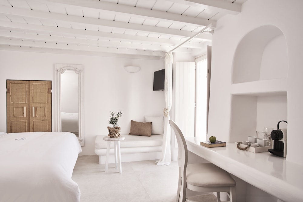 Little Venice Suites
