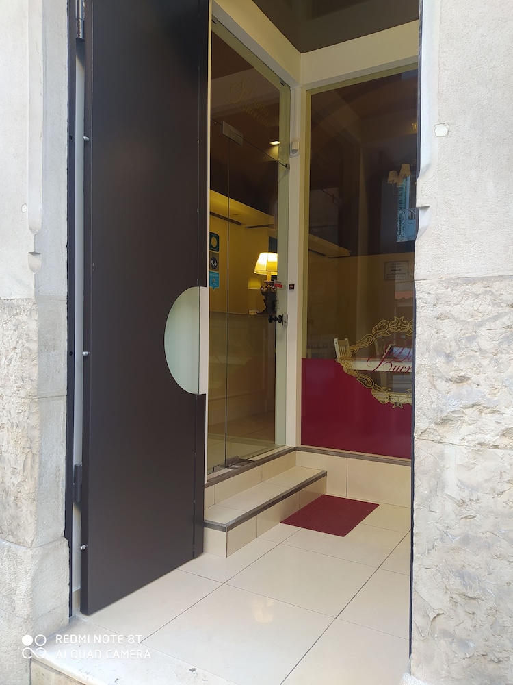 Donna Lucrezia B&B - Boutique Hotel Style - Relax & Business stay