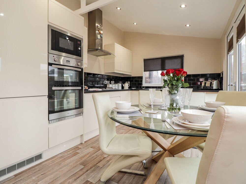 Sparrows Den Lodge
