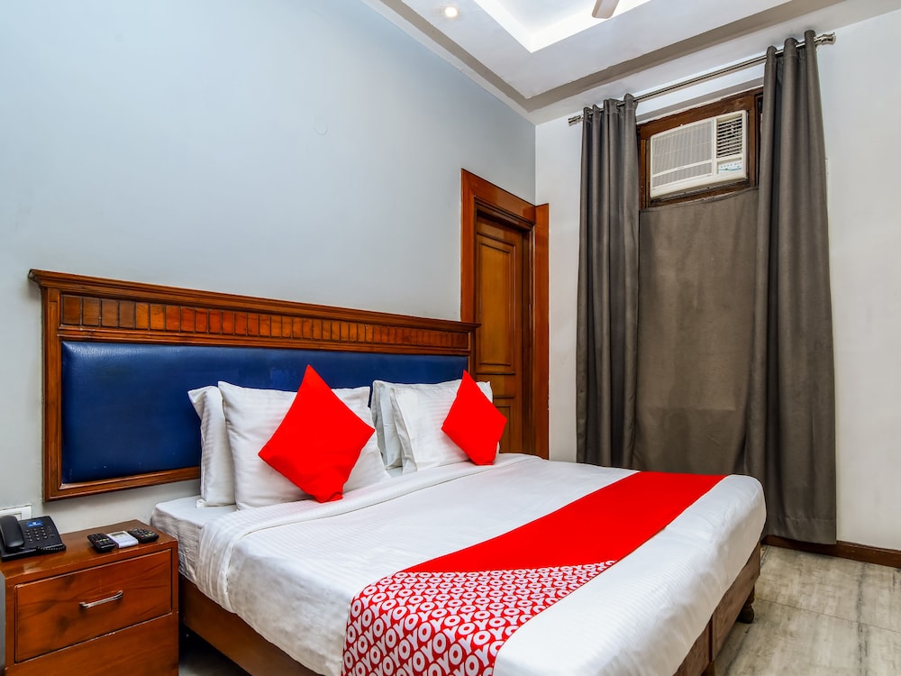 OYO Flagship 632 Kalkaji Mandir