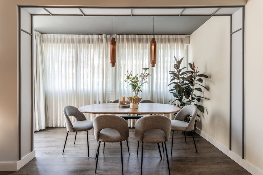 Casoria - 3 Bedrooms and Terrace in Trafalgar