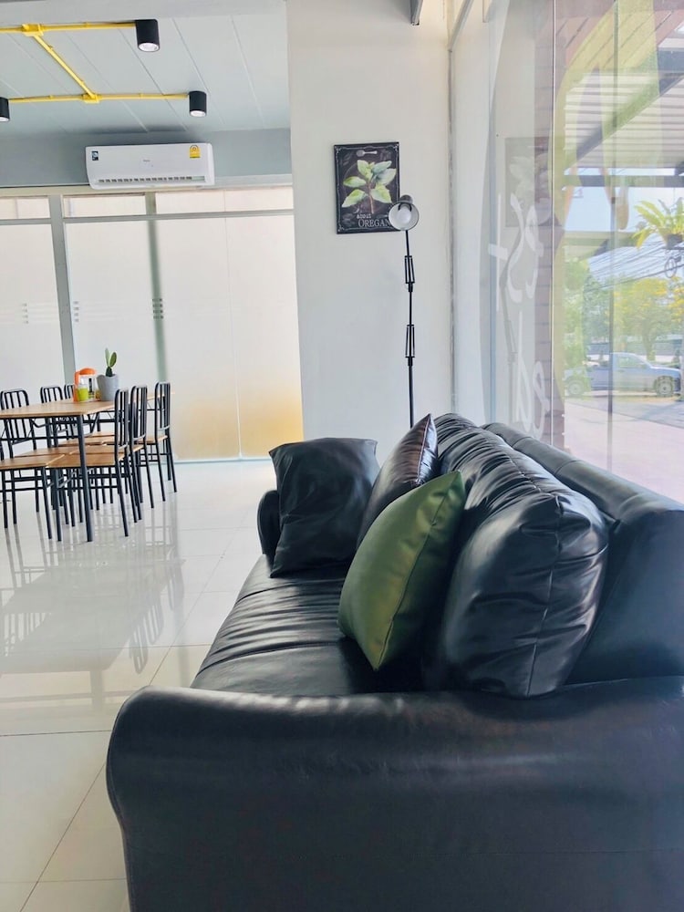 Near BKK Airport Hostel
