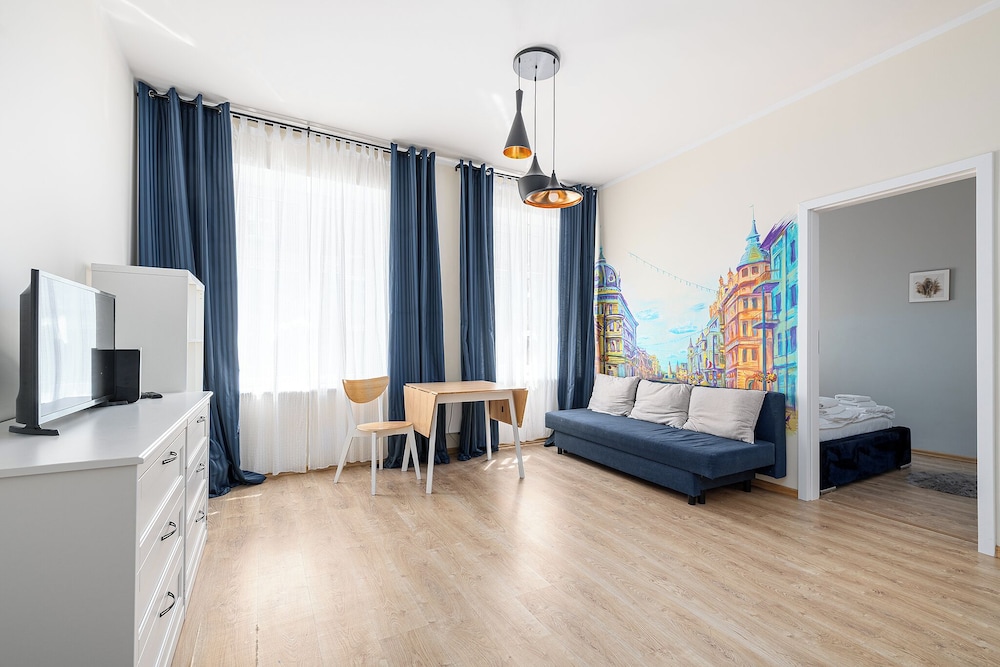 RentPlanet - przy Piotrkowskiej