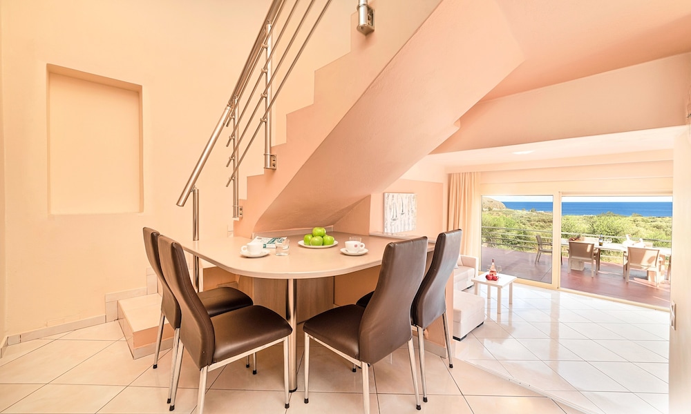 Aqua Blue Villas with Heated Pool