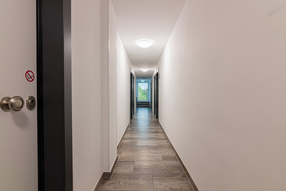 Nine Rooms Pension