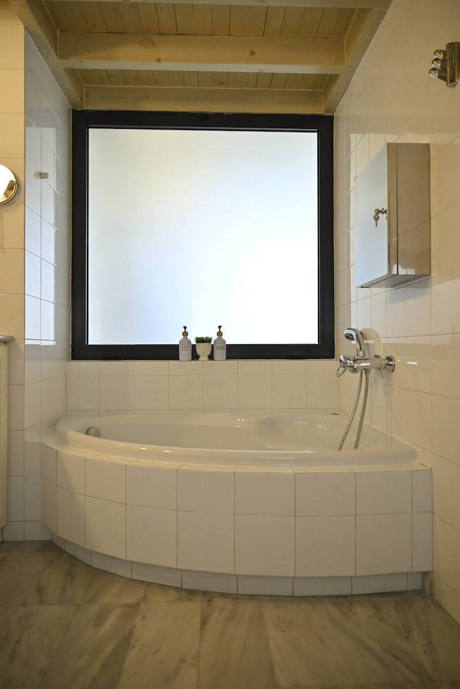 Ma Maison N 9 Downtown Villa Jacuzzi Parking
