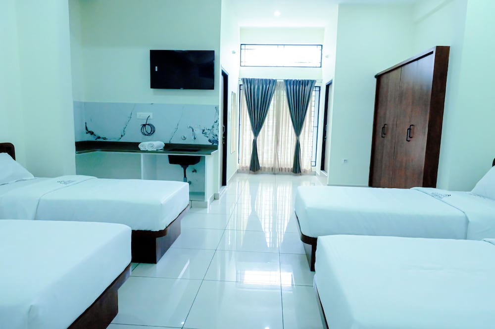 Savi Service Apartments