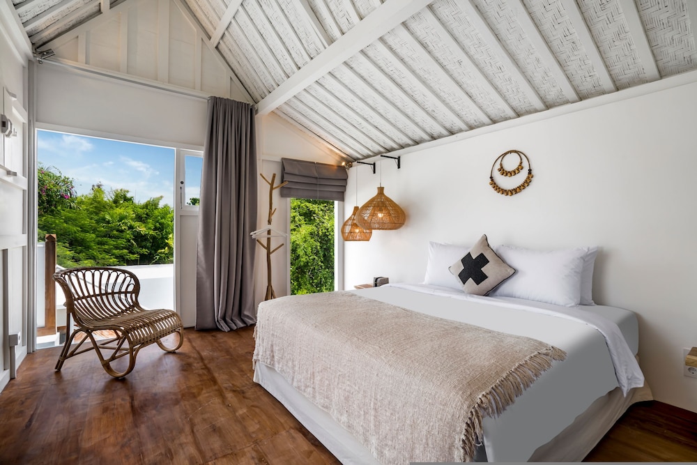 Villa Folie by Alfred in Bali - New 5bdr Dream Villa in the Heart of Seminyak