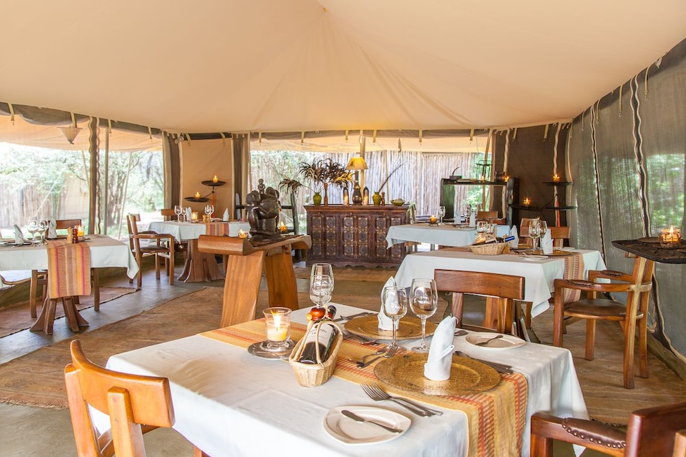 Mara Ngenche Safari Camp