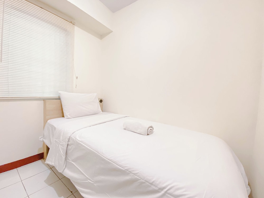 The Serene Sanctuary 2BR at Gateway Ahmad Yani Cicadas Apartment