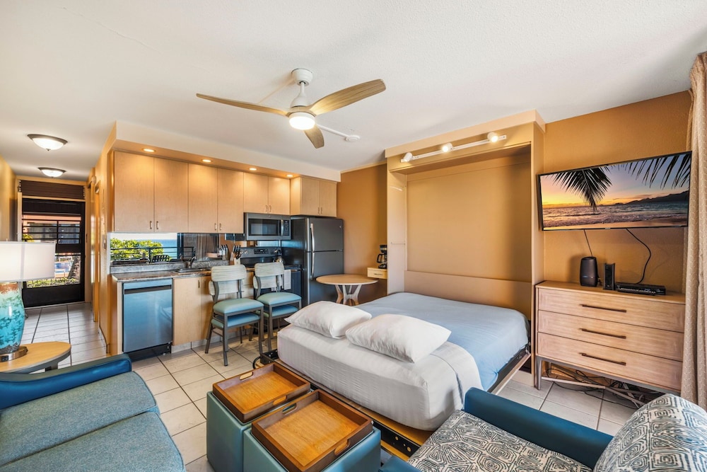 Kuleana Club - 410
