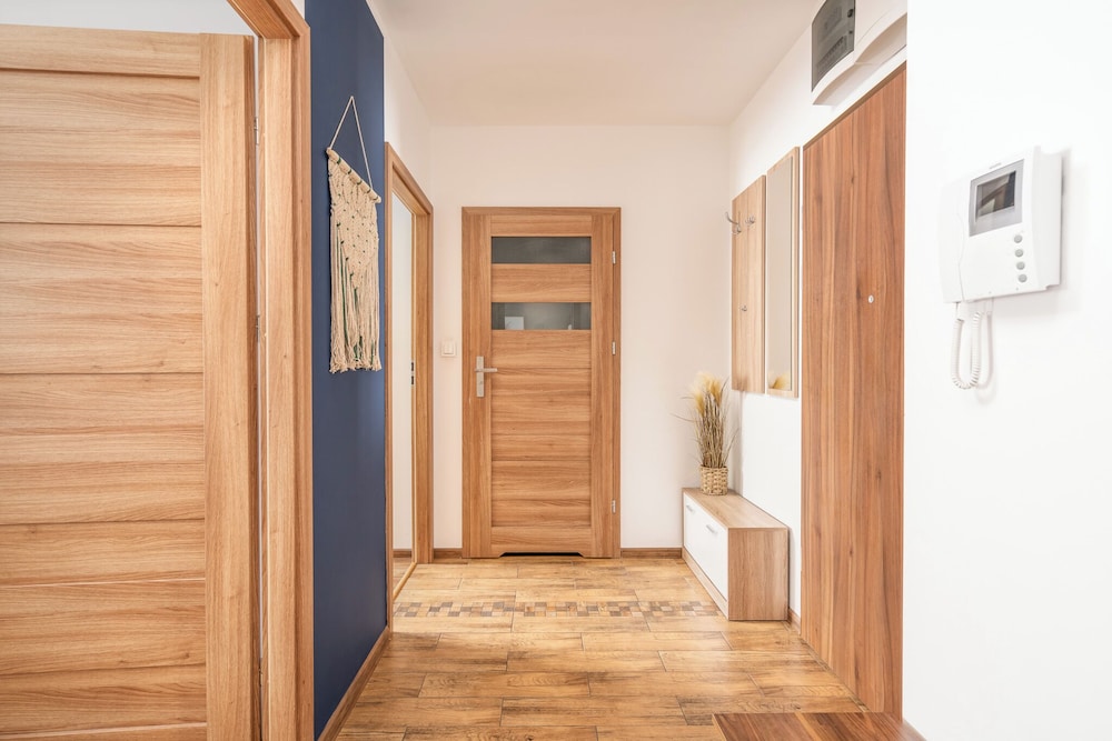 AS HOME Tęczowa 89