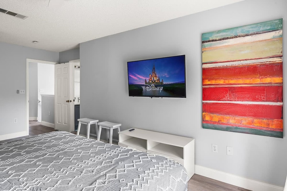 Themed Bedrooms Near Disney 4BR
