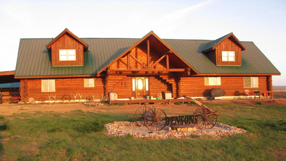 Horsehead Mountain Lodge view 4