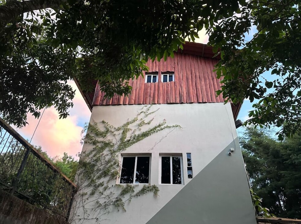 La Villa de los Alas