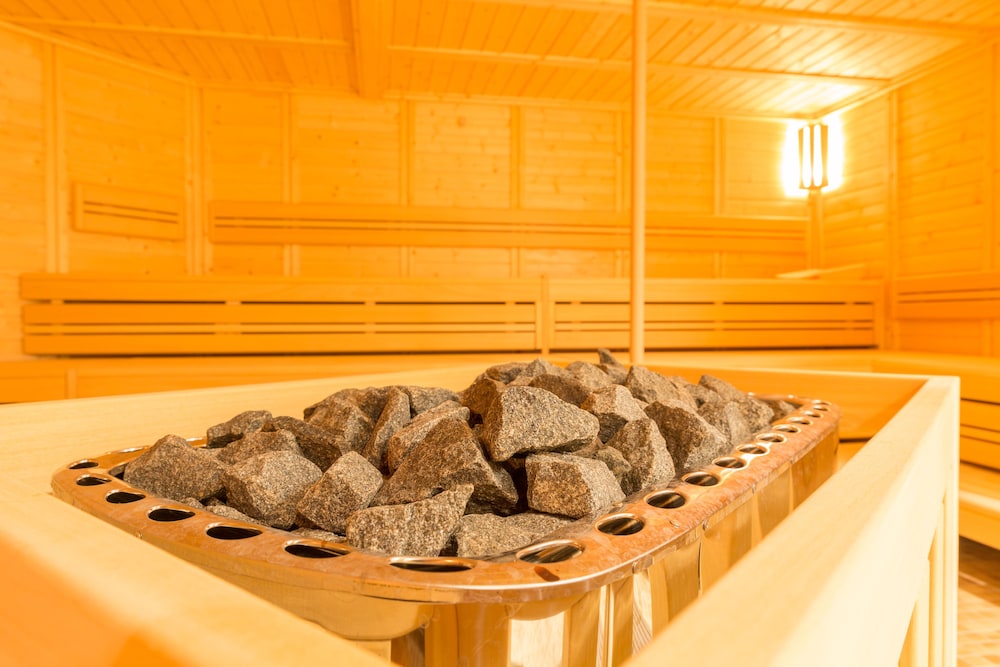Berlin Vacations - ARIBO Hotel Erbendorf - Property Image 37
