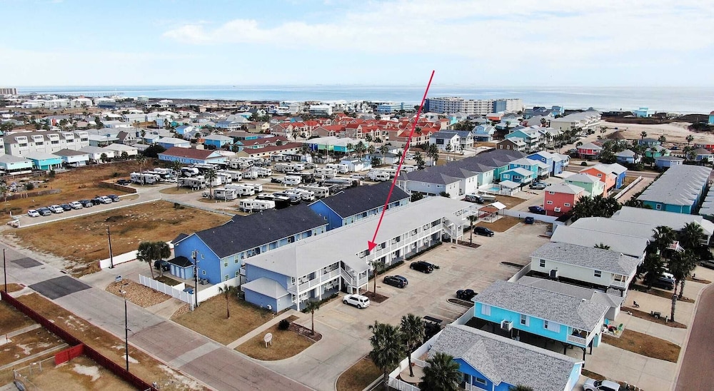 4 Costa Bahia Condos