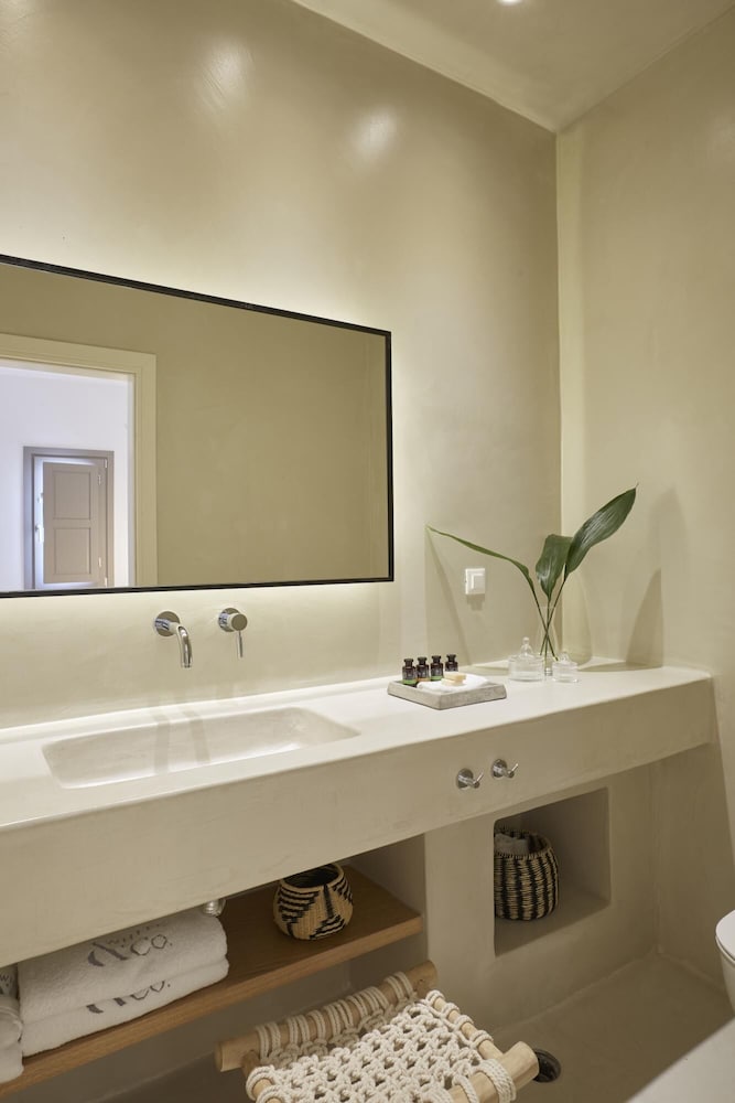 Two Bedroom Villa Outdoor Hot Tub- La Torre view 5