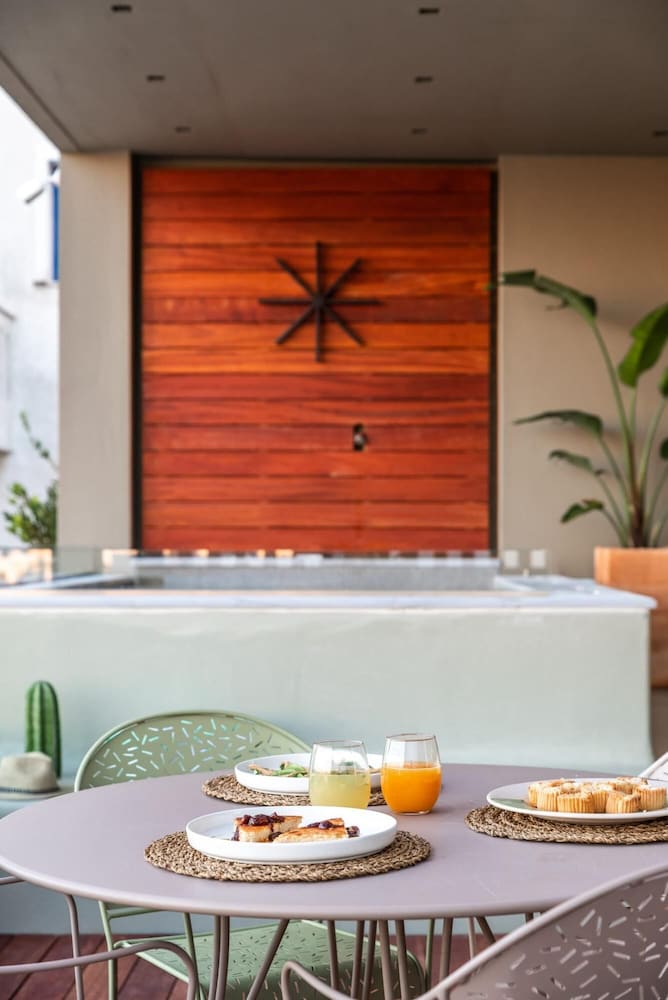 Coocono Tinos Private Villas