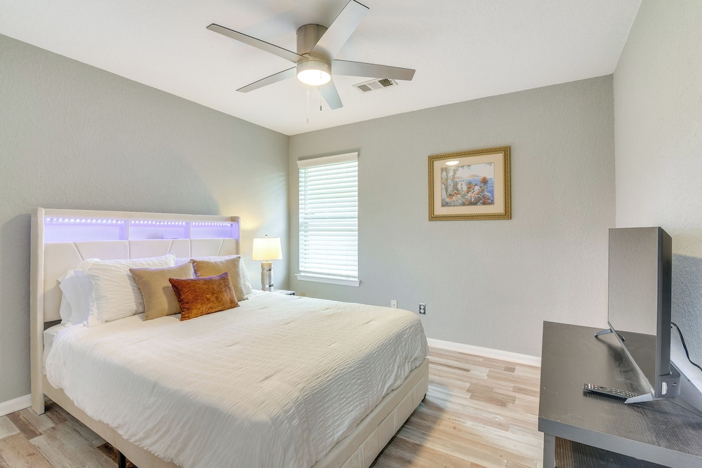 Modern + Spacious: Family Home w/ Yard in Houston!