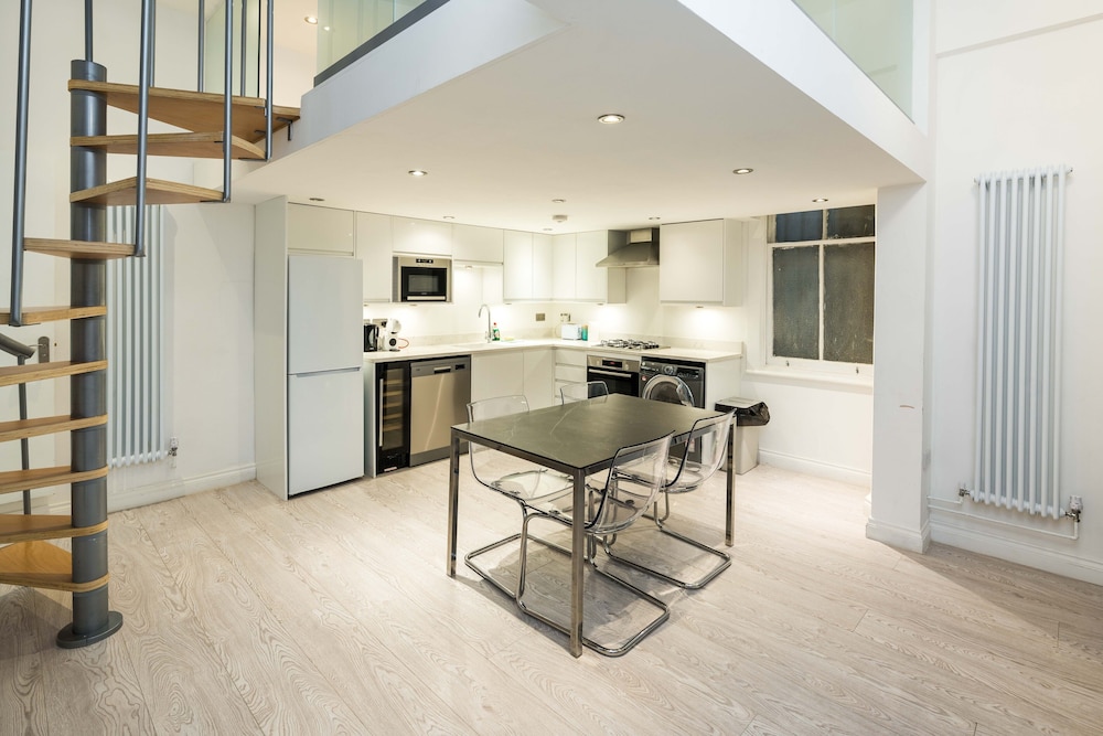 3 Beds, Opposite Museums, Harrods, Hyde Park
