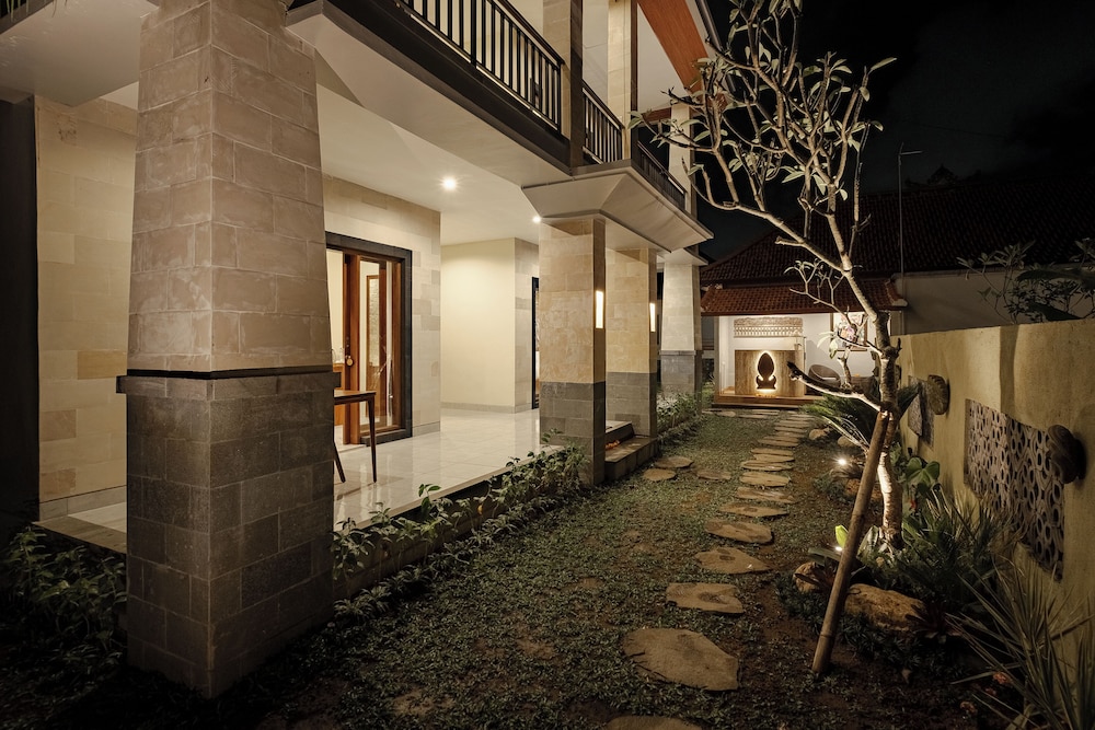 Ray Guest House