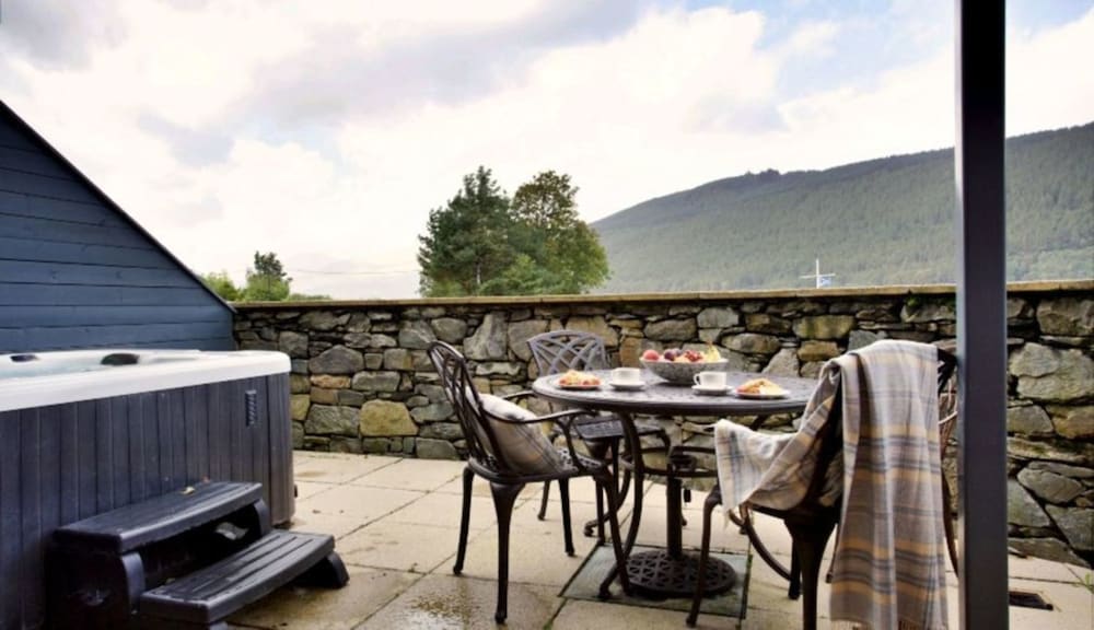 Taymouth Marina - Ben More