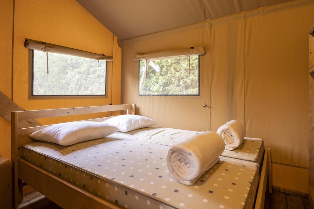 Family-friendly Tent in Dochamps