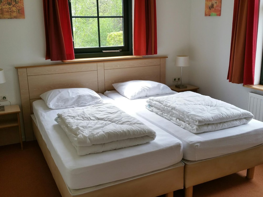 Group Stay in Eigen Wijze Near Playing Field