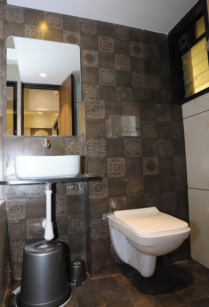 RK Hotel
