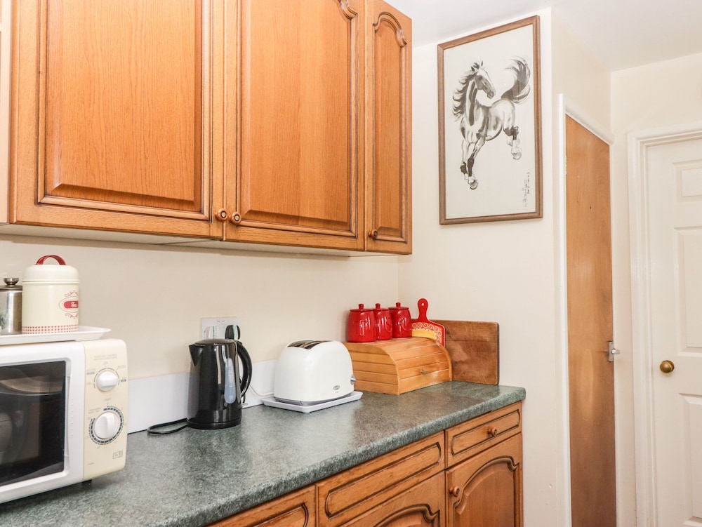 Gwylan Apartment view 5