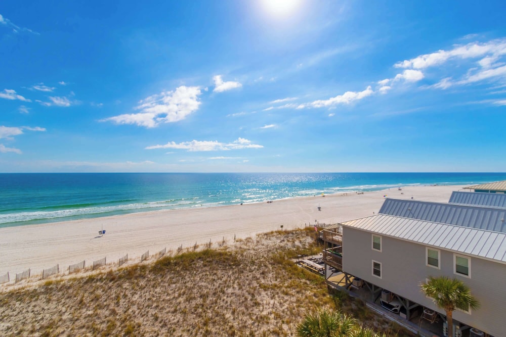 NEW Gulf Front - Beaches Pool Dining and Fun