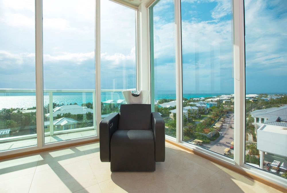 Hilton At Resorts World Bimini - Property Image 22