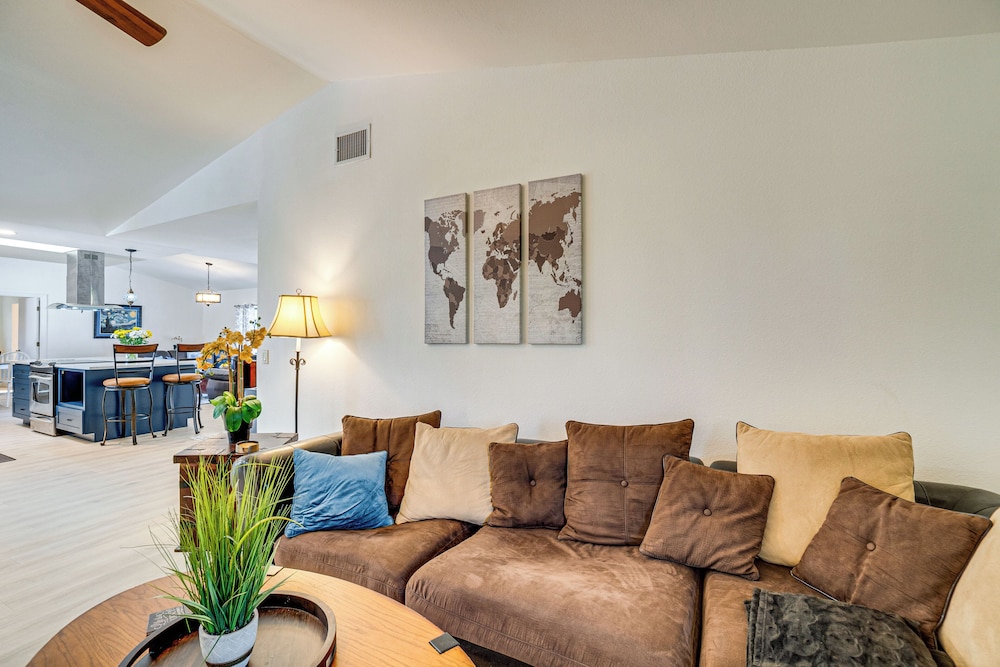 Pool, BBQ & More: Sleek Home in Port Charlotte!