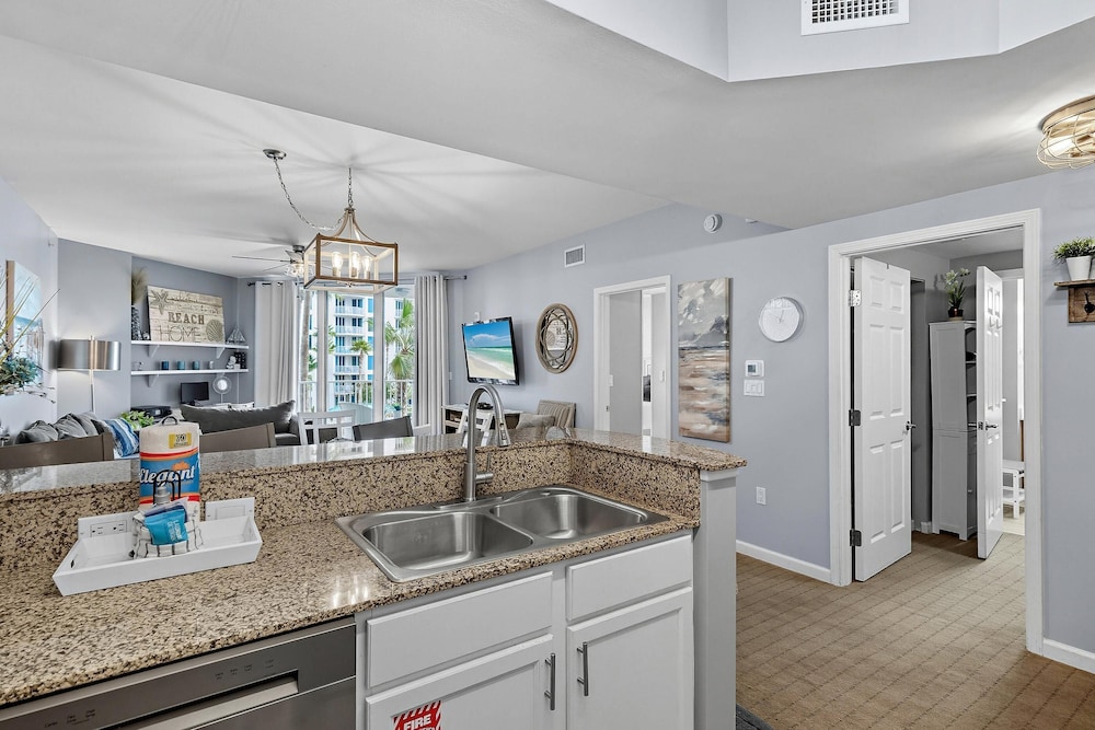 Palms Resort #2307 JR 2BR