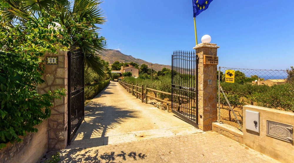 Bed & Breakfast Torre Saracena