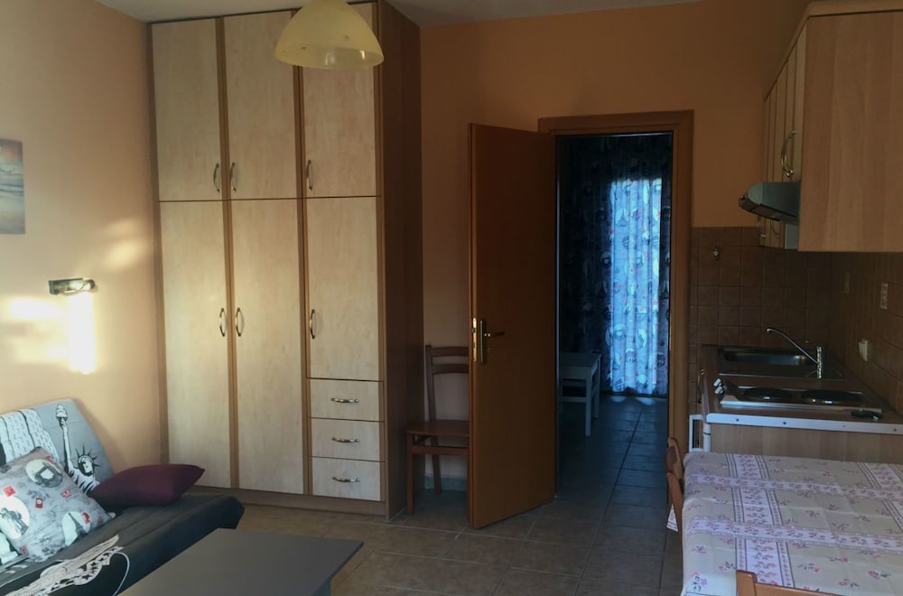 Eleni Studios