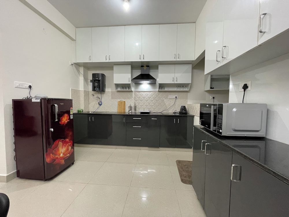 SSN HomeStays in Bangalore Near La Casa