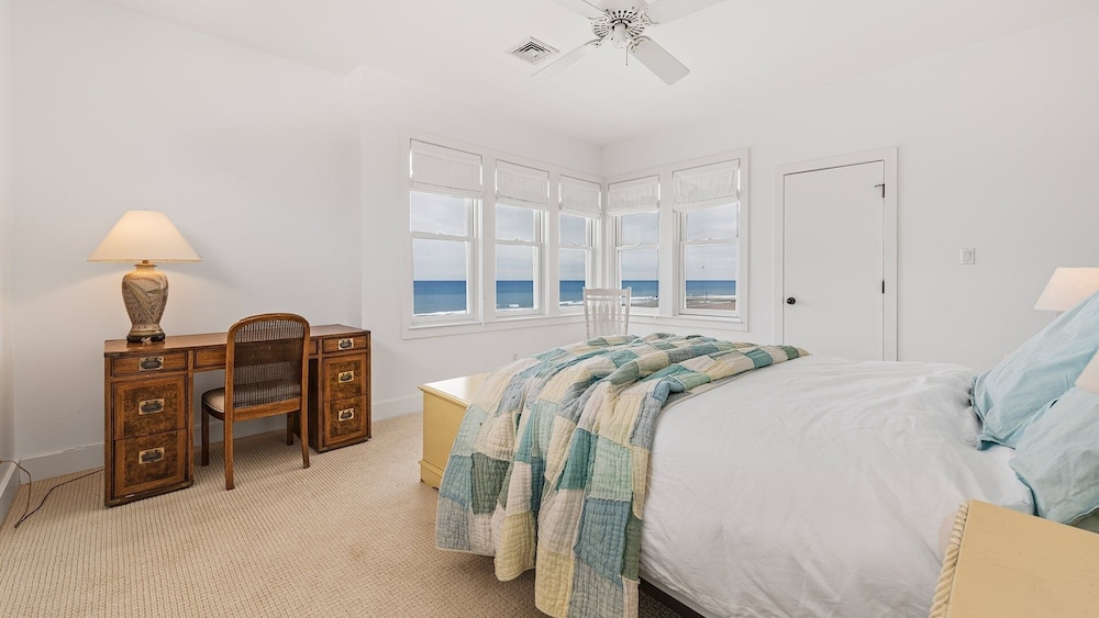 Pawleys Island Vacations - Welcome To Our Stunning Oceanfront Family Beach House 4 Bedroom Home by RedAwning - Property Image 4