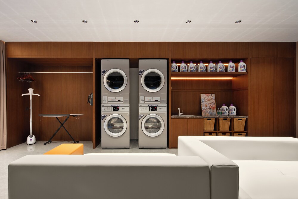 One Gem Hotel