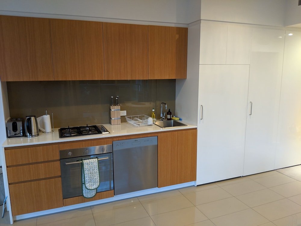 Trigo Home - Saunders Close Sydney view 5